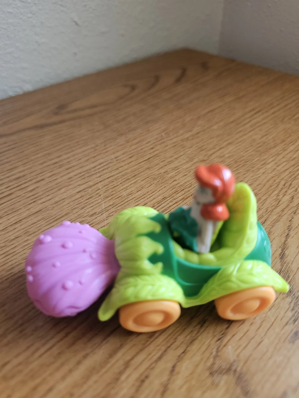 4/$10 Batman Poison Ivy 1993 Mconald's Toy Car